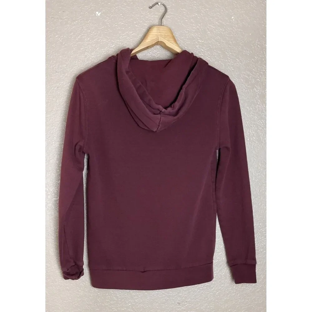 Clean Tees Fresh Maroon Zip-Up Hoodie Size Small
